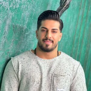 دانلود ریمیکس محمد کجوری  عشق بازی
